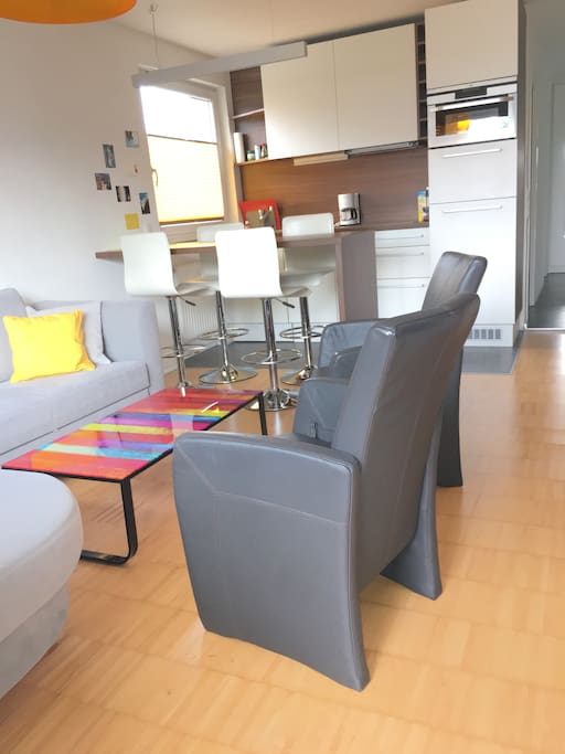 living room & kitchen | Wohnzimmer & Küche