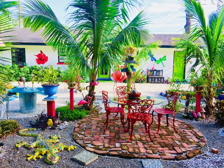 Top 10 PetFriendly Airbnbs Near Longboat Key, Florida Updated 2024