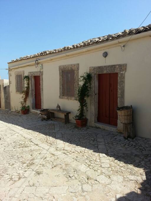 Baglio siciliano 'cortile'