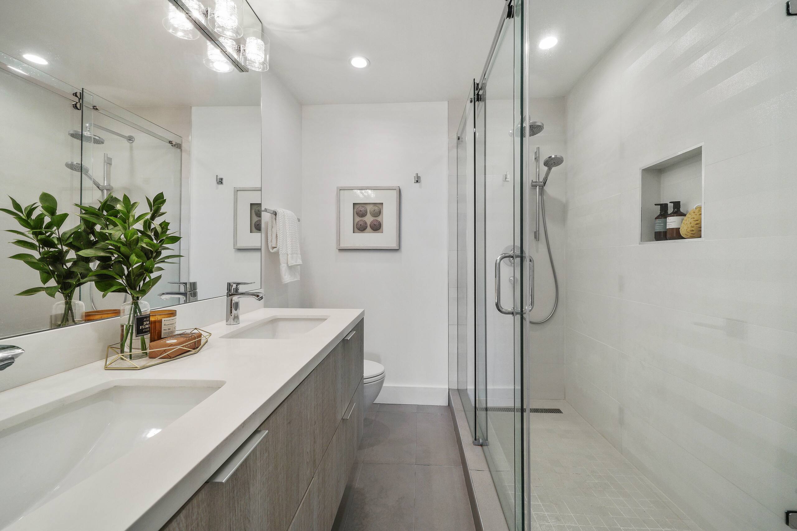 Villa in San Francisco · ★4.95 · 5 bedrooms · 6 beds · 3 baths - Image 20