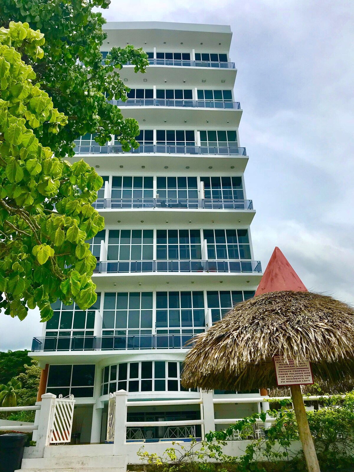 Beautiful Beach front Apartment. Farallon A — 3 bedroom vacation rental in Rio Hato