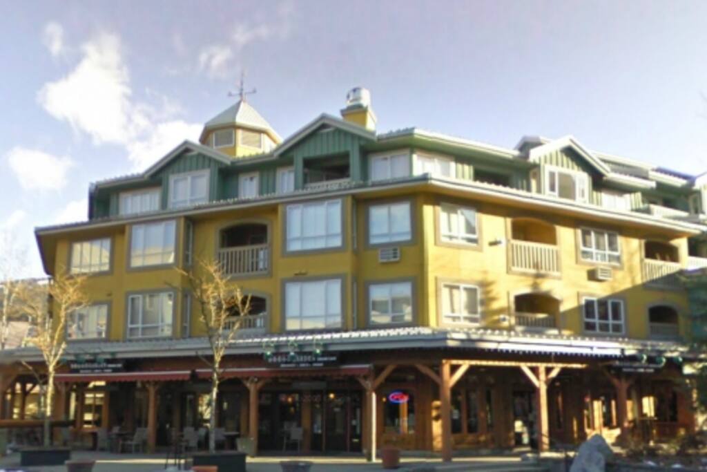 Bear Lodge