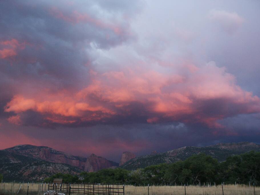 Sunset over kolobs in spring