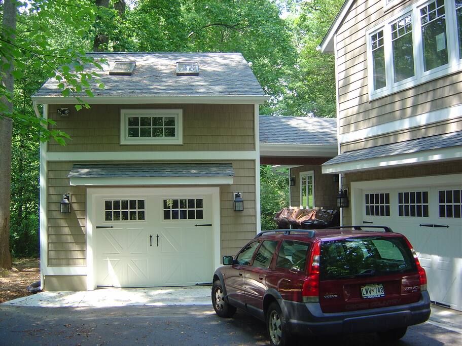 Attached 1-car garage