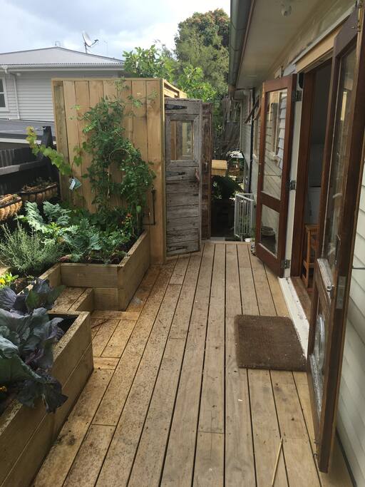 Deck to outdoor shower
