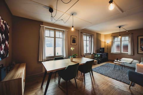 Chasa Berggold - Lake View Apartment in Brienz