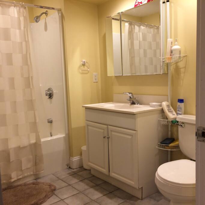 Full private bath