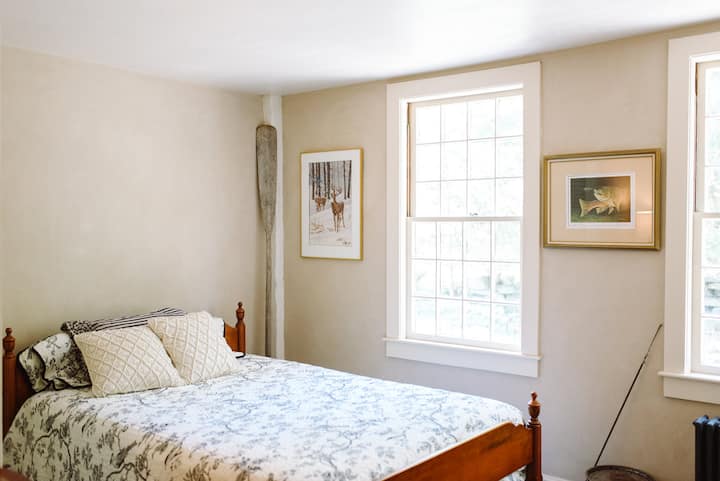 Full Bedroom Second Floor (first floor off backyard)