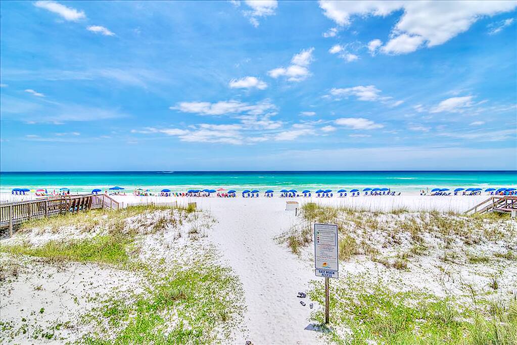 Destiny by the Sea - beach access in neighborhood