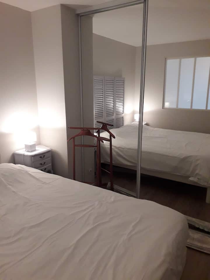 卧室1张床160 * 200