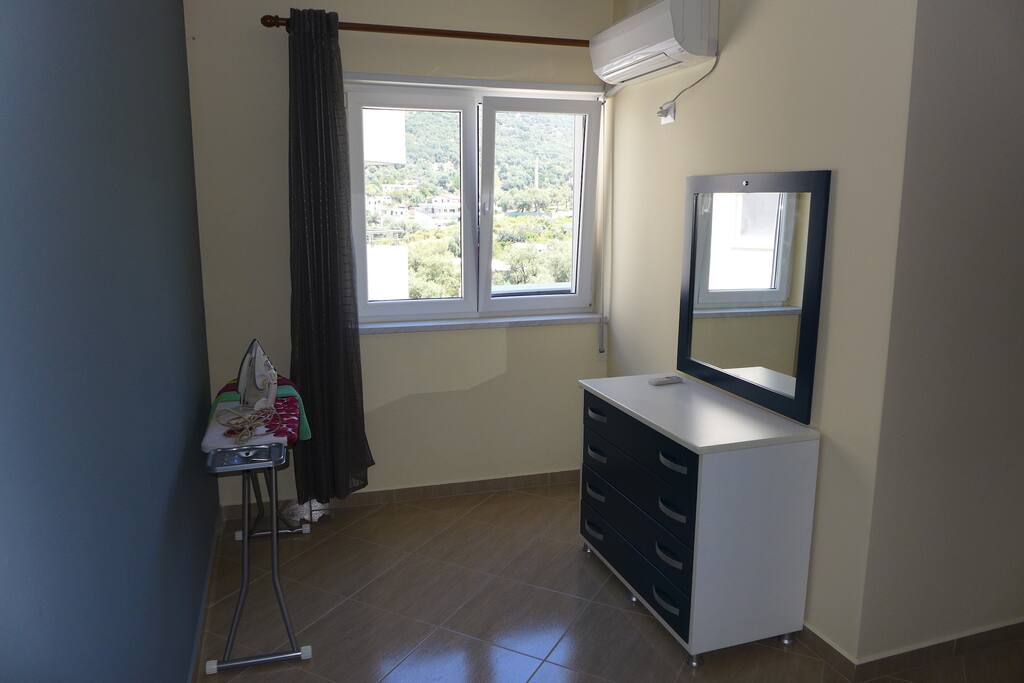 Спальня /
Bedroom