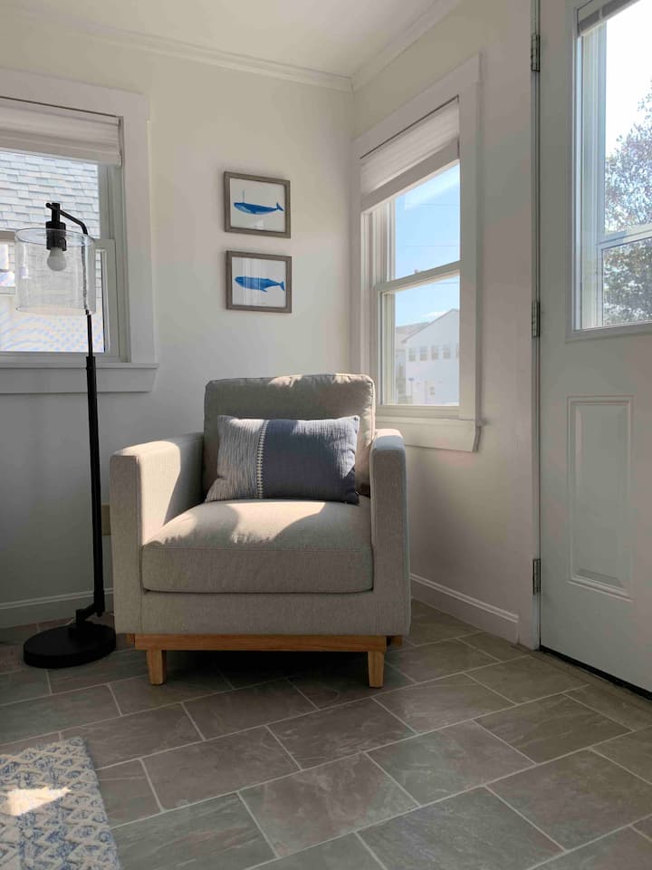 Cozy Beach Cottage With Pool & Hot Tub - Wells, ME