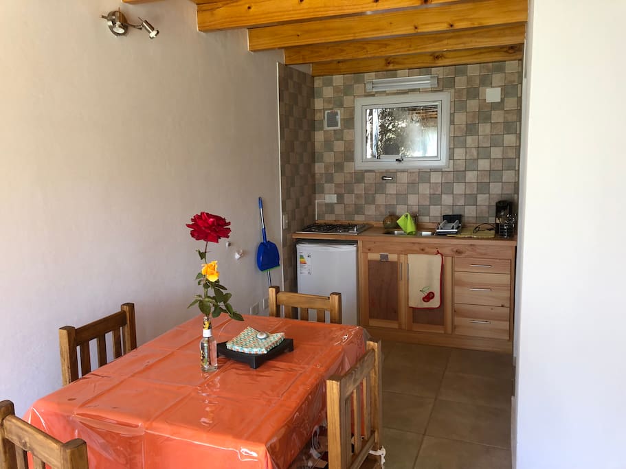 Zana de cocina y comedor