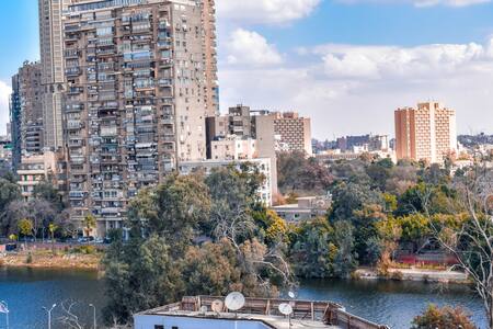 EZ Residence - Rooftop Apt. overlooking the Nile