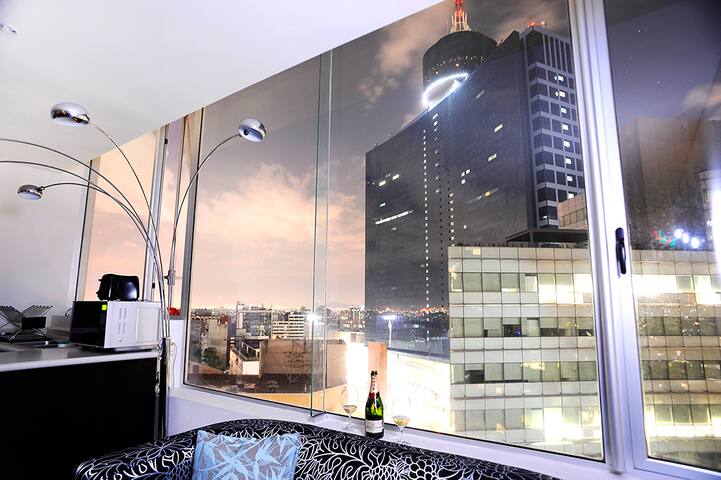 WTC México Napoles. gallery image 2