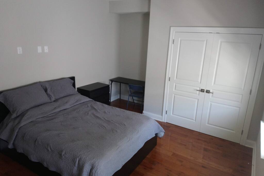 Private Bedroom (looking in)