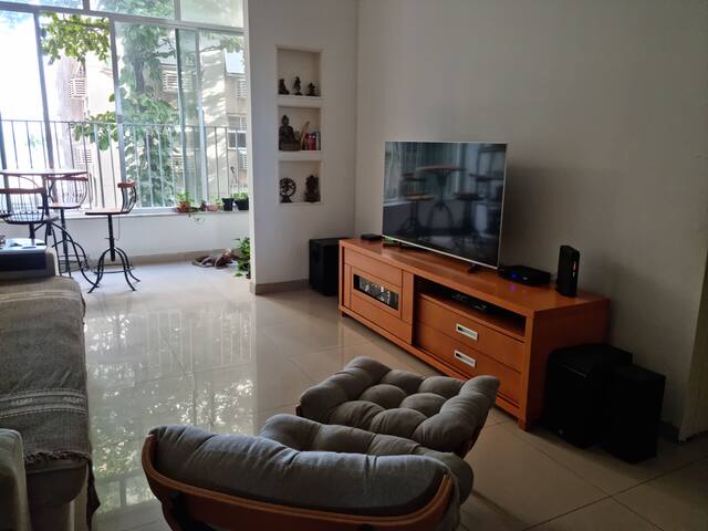 Apto em Copacabana com vista gallery image 4