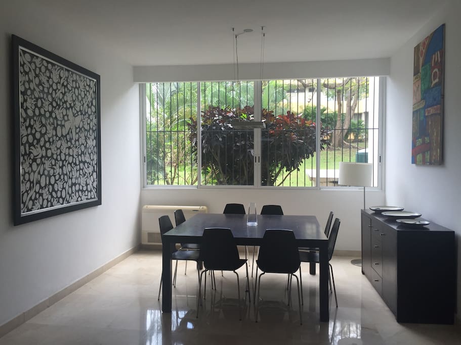 Salle a manger | Dining Room