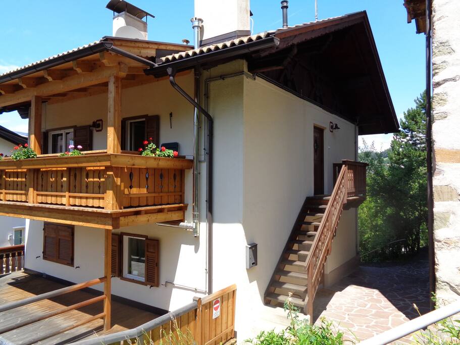 .....mit überdachter Loggia