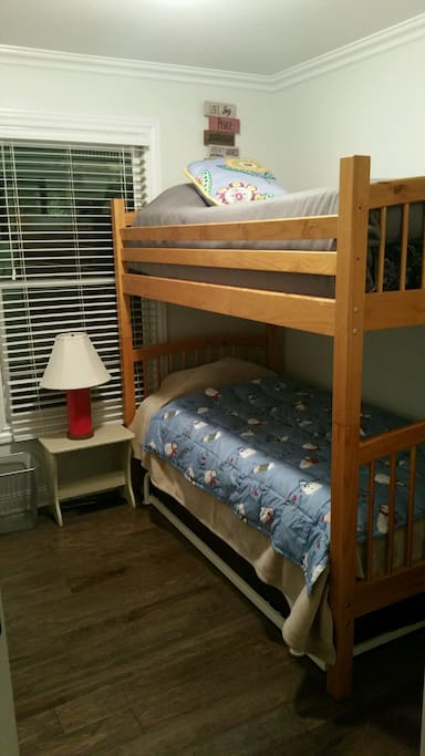 This room now has bunk beds to provide more floor space. Updated professional pictures coming soon.