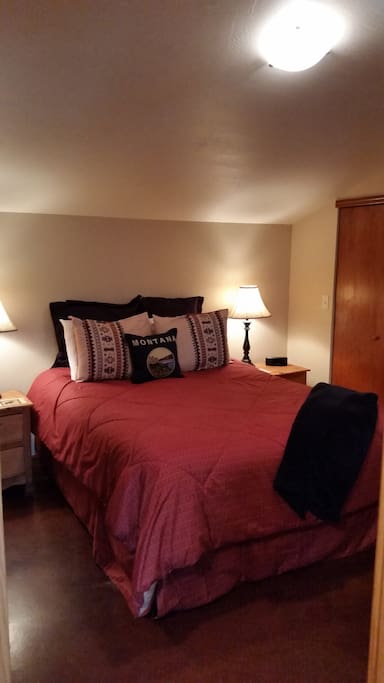 Comfy Queen size bed