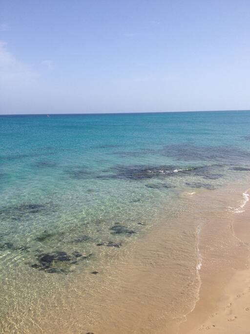 Playa Esmeralda bella e vicina