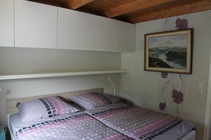 غرفة النوم 1