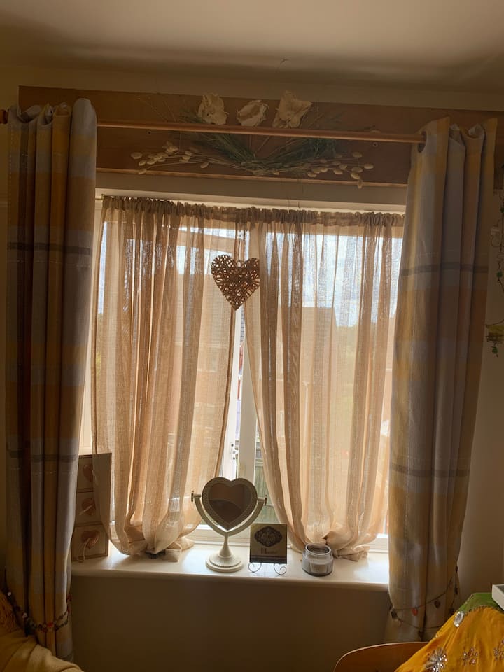 Cherie Bhatti Houses for Rent in South Witham, England, United Kingdom Airbnb