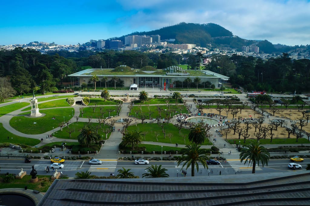 Inner Sunset: Golden Gate Park: Academy of Sciences
