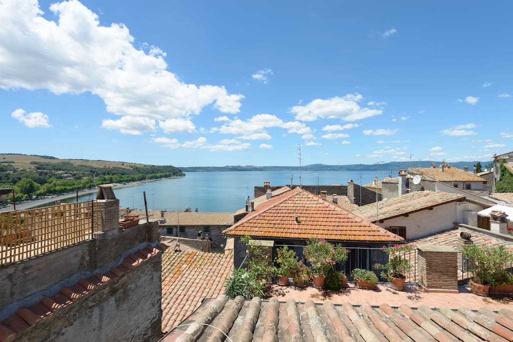 The view from MyCosyRetreatInAnguillara's terrace