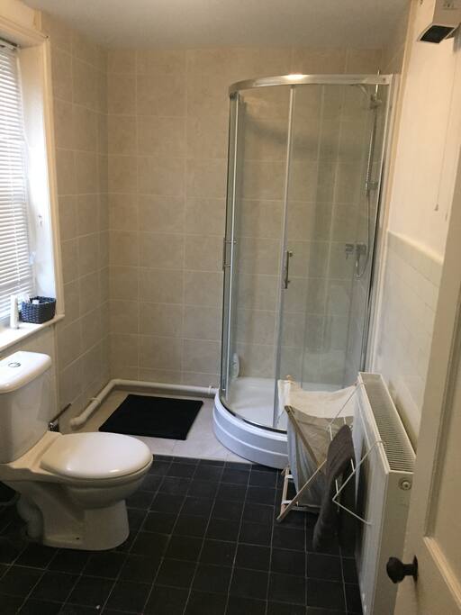 Spacious bathroom/shower room