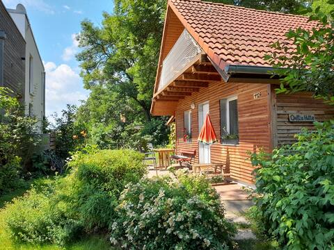 Oettis Hütte at Lake Hainer with fireplace + canoe + wheels