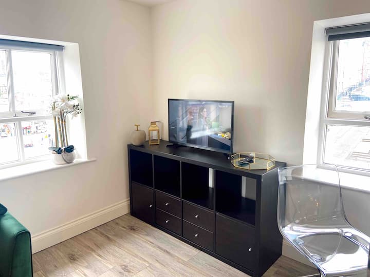 Excellent Location 2 Bed Apartment In City Centre - Cork (Ireland)
