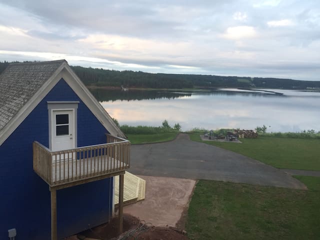 Airbnb Cavendish Vacation Rentals Places To Stay Prince