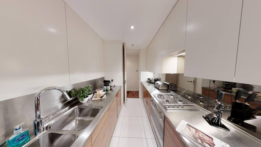 Luxury and Modern Apartment with AC gallery image 5