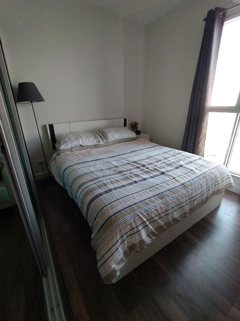 Room 23 SQm.Nearby Ikea Bangna and Airport