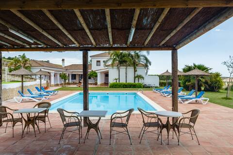 "Cortijo Escondido". Previously Hotel with Encanto