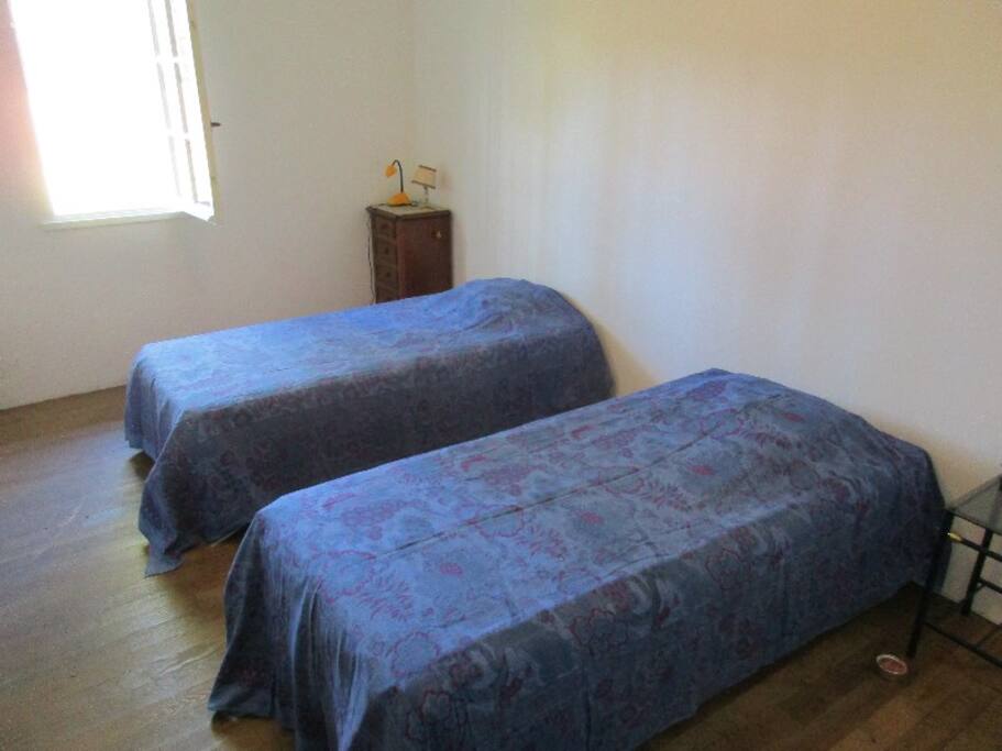 CHAMBRE 2