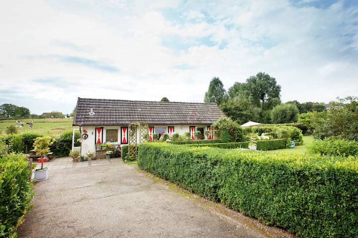 Schönes Ferienhaus in Mechelen am Wald