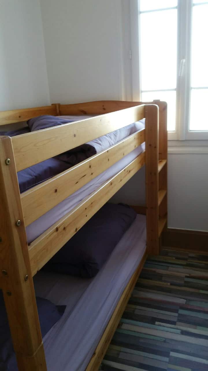 เตียงสองชั้นวิวทะเล