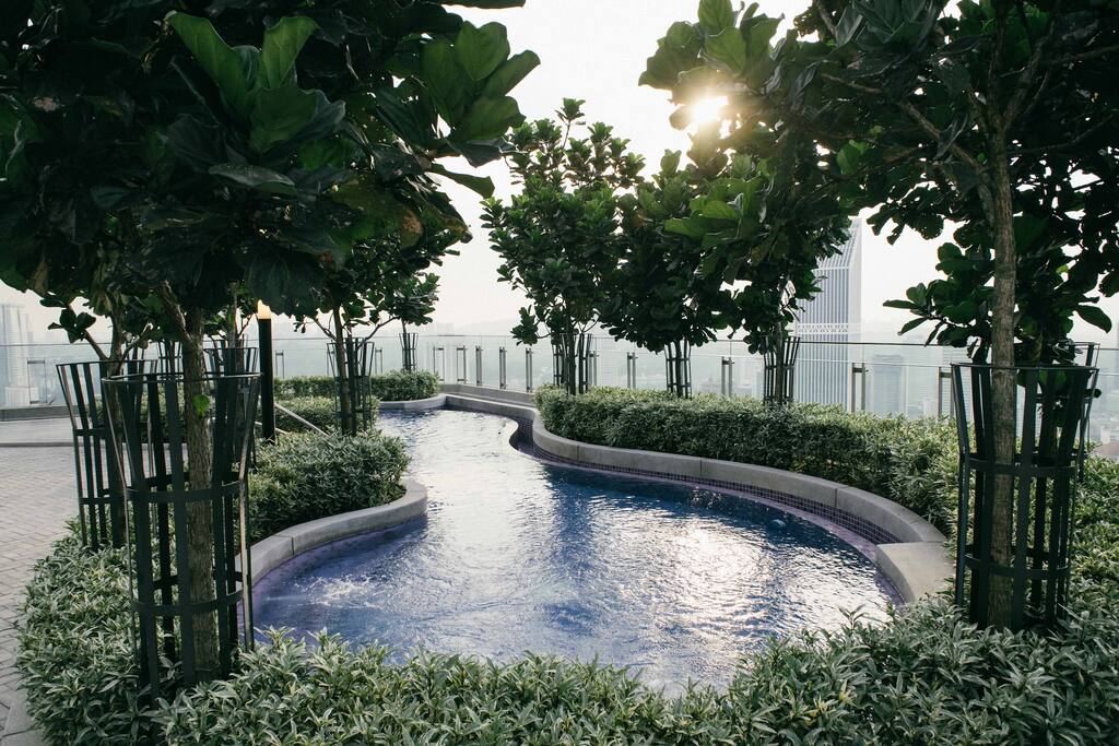 Jacuzzi
