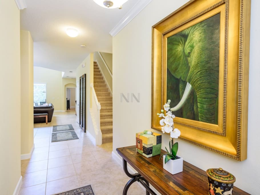 Indoors,Room,Dining Room,Art,Furniture