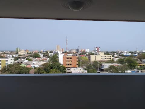 Central, Boston,  sobre Avenida Olaya Herrera