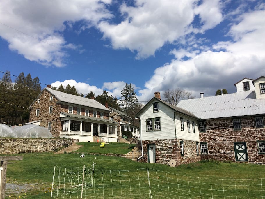 The homestead- we live in the first house. The Miller's Cottage is in the background.
The historic mill is the building on the right.