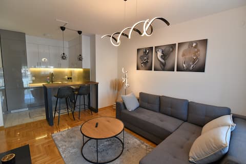 Apartman Dina