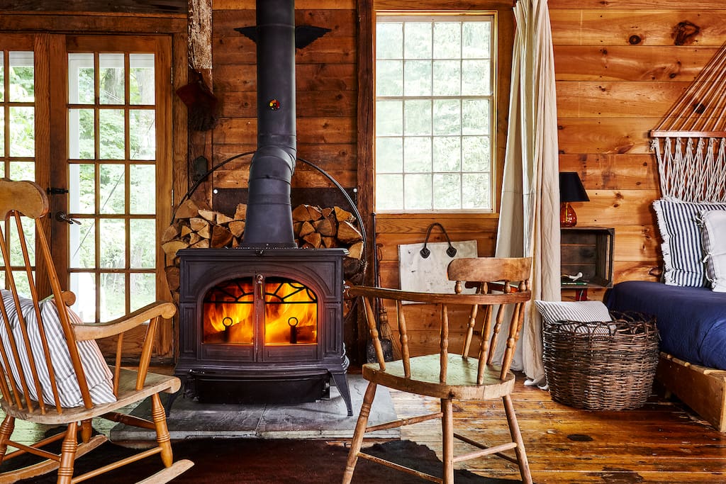The wood burning stove is the Barn's heart in the cold months. We provide all the wood you'll need plus detailed instructions on how to operate the stove. The Barn will be fully heated once you arrive.