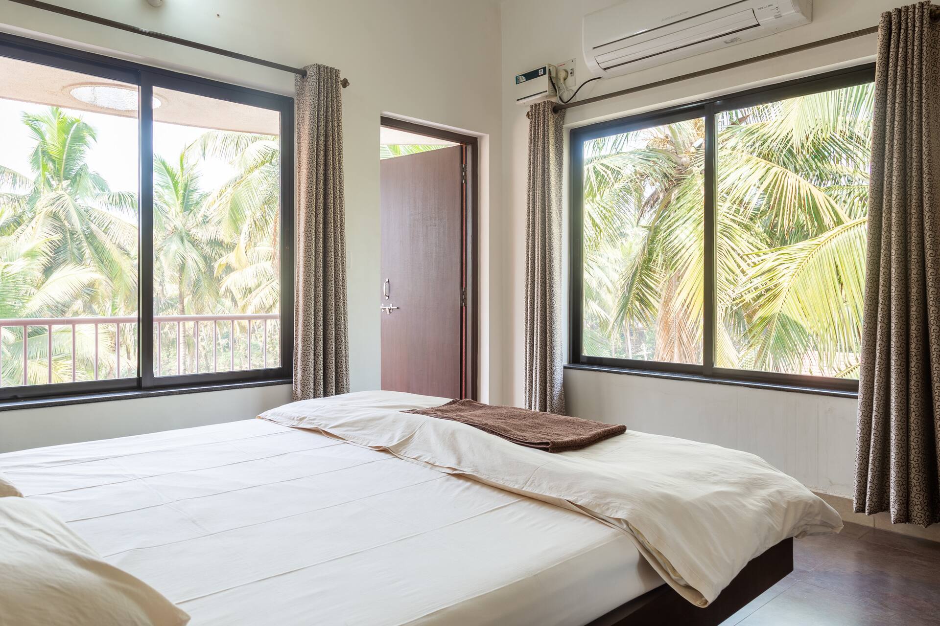 ParkWalfredoGoa.Beach side 2 bedroom apartment. — foto 4