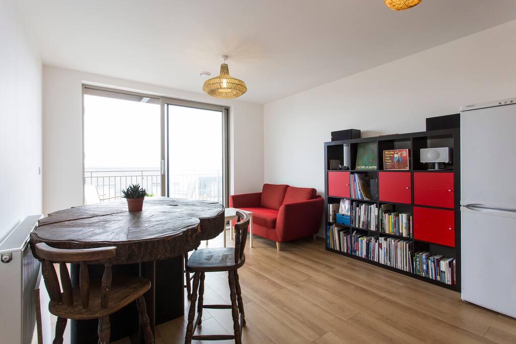Beautiful, spacious open plan living area