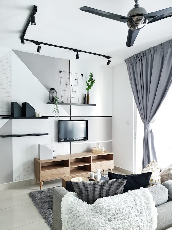 Cozy Professional Renovated Private Studio - Petaling Jaya