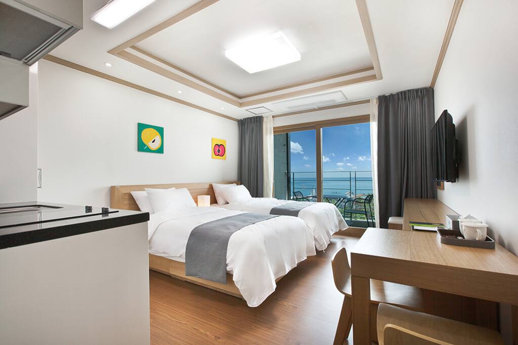 Standard Twin Room (with kitchenette)